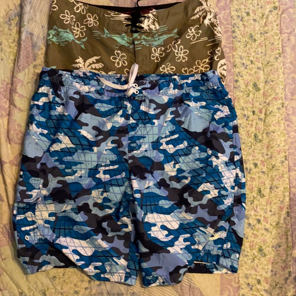 Lot 2 Men Board shorts Columbia/ORageous Gray Blue Sz XL.